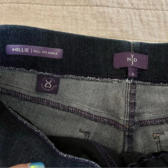 NYDJ Millie Skinny Ankle Pull-On Jeans, Size 6 - Picture 2 of 6